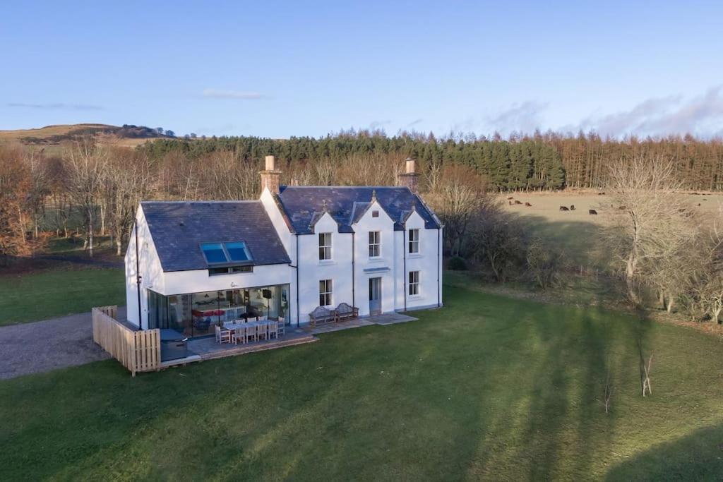 Greenmyre With Hot Tub Kirriemuir