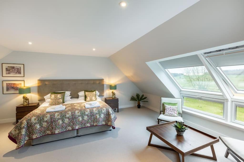 Greenmyre With Hot Tub Holiday home *