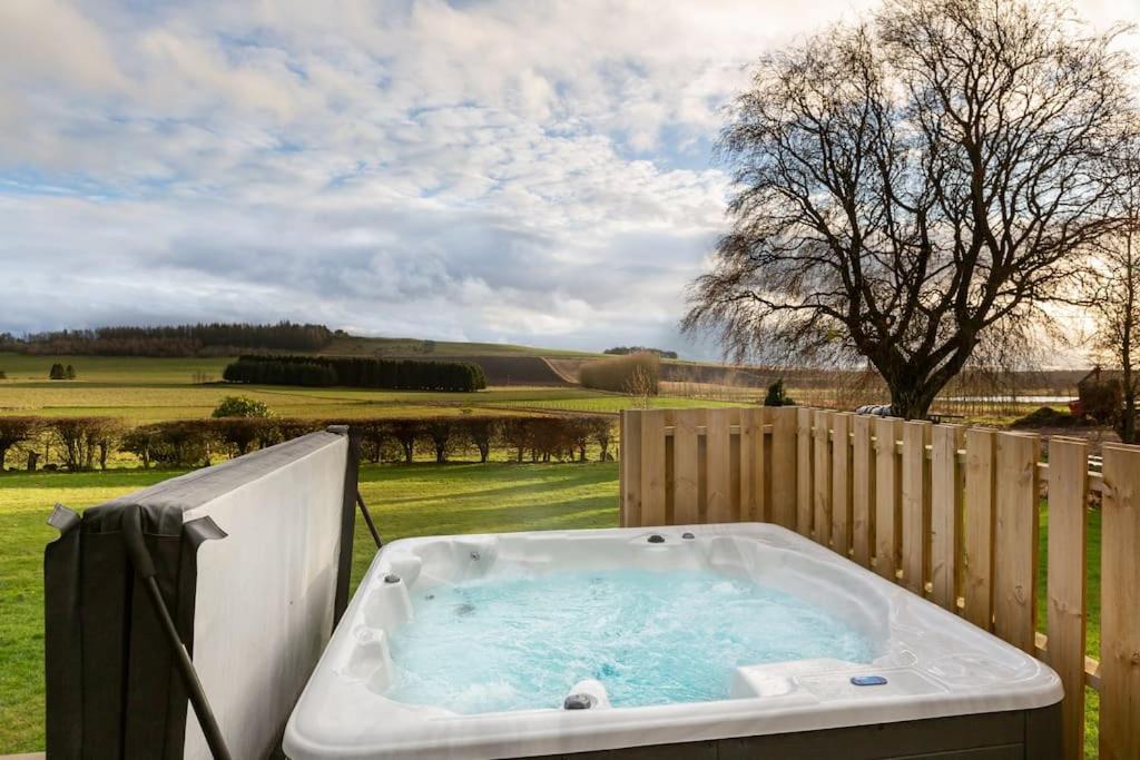 Greenmyre With Hot Tub